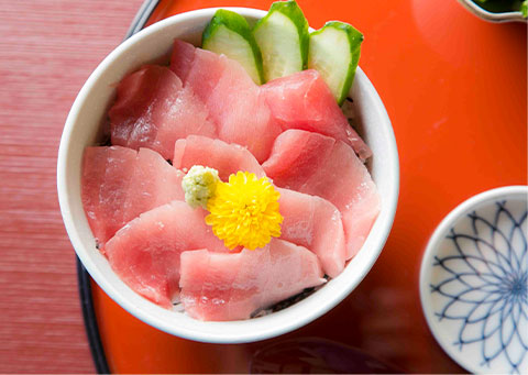 近海まぐろ丼